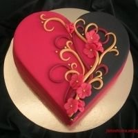 Heart Connection Cake