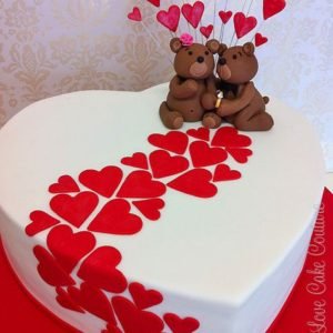 Teddy Bear Heart Shape Cake
